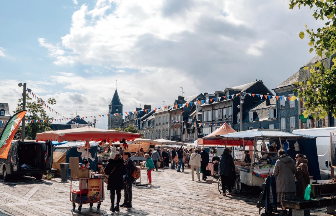 Marché aux fanions