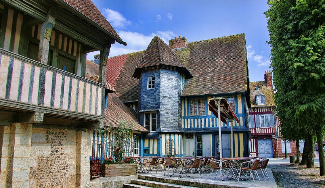Maisons bleues